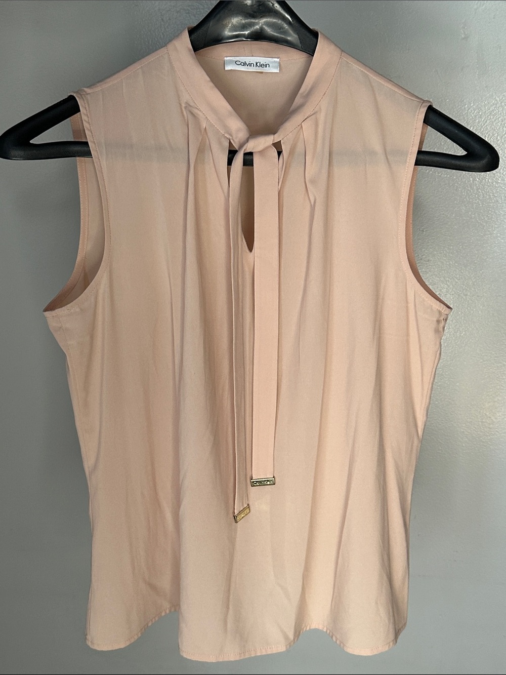 Calvin Klein Sleeveless Tie-Neck Camisole in Blush Pink